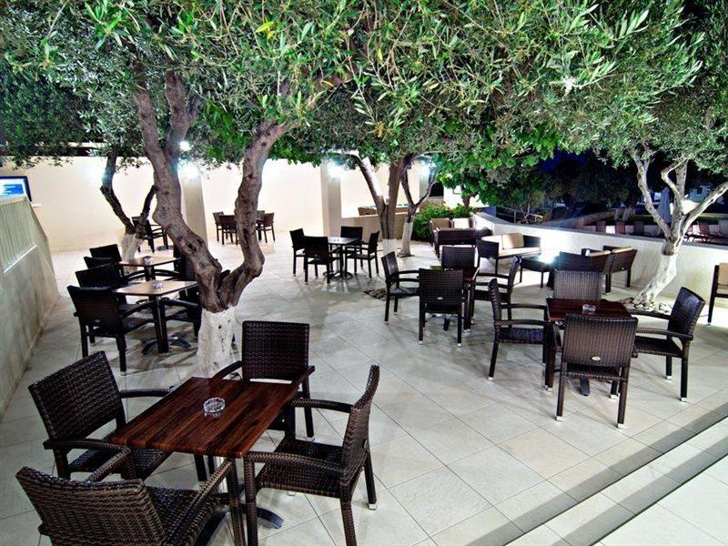 Ourania Apartments Hotel Hersonissos  Exterior photo