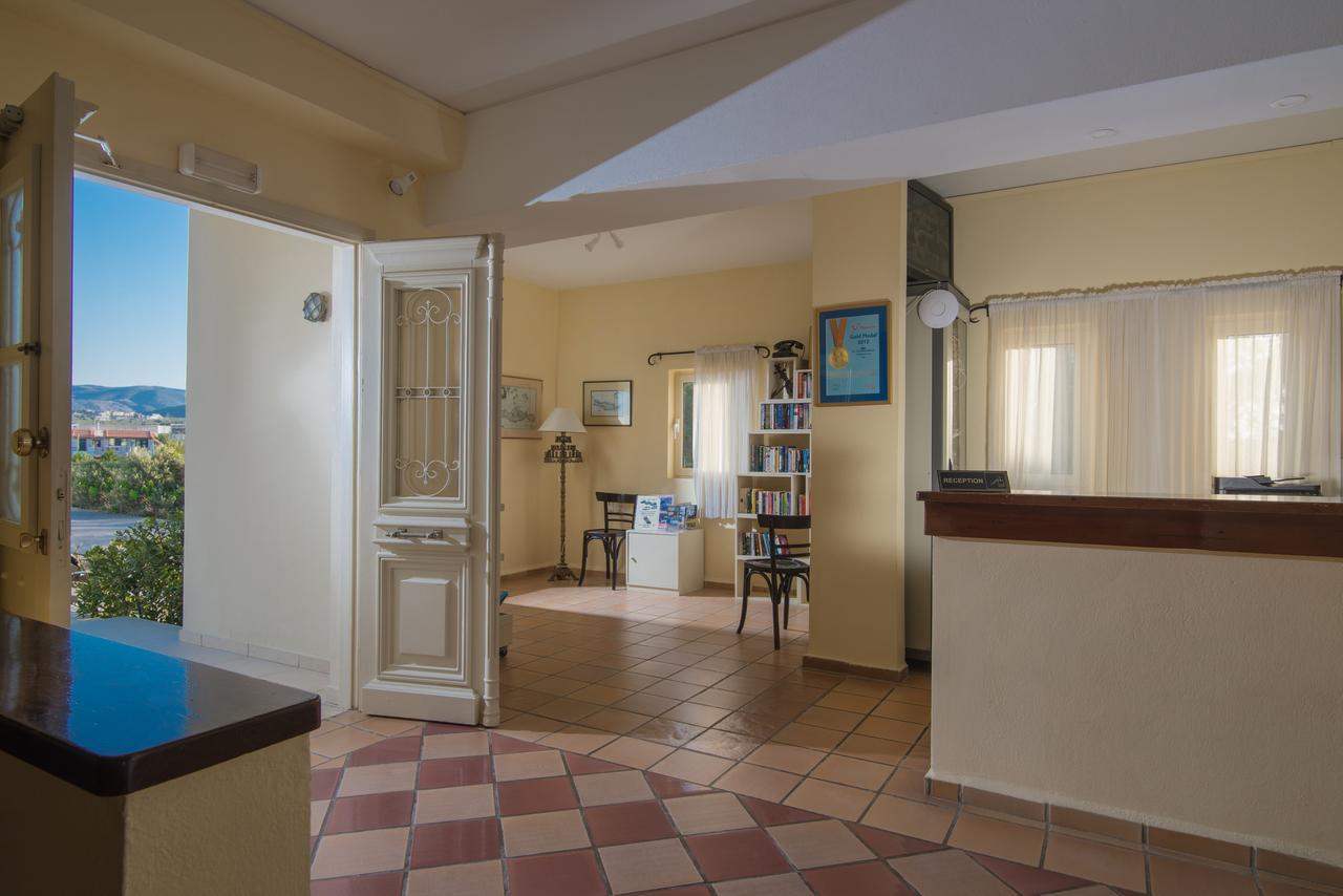 Ourania Apartments Hotel Hersonissos  Exterior photo