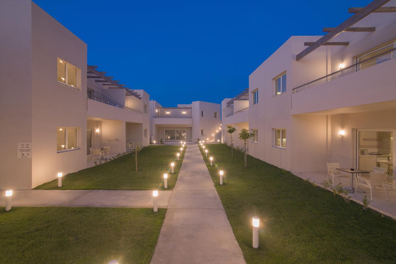 Ourania Apartments Hotel Hersonissos  Exterior photo