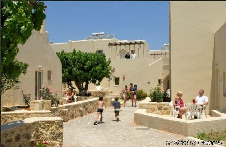 Ourania Apartments Hotel Hersonissos  Exterior photo